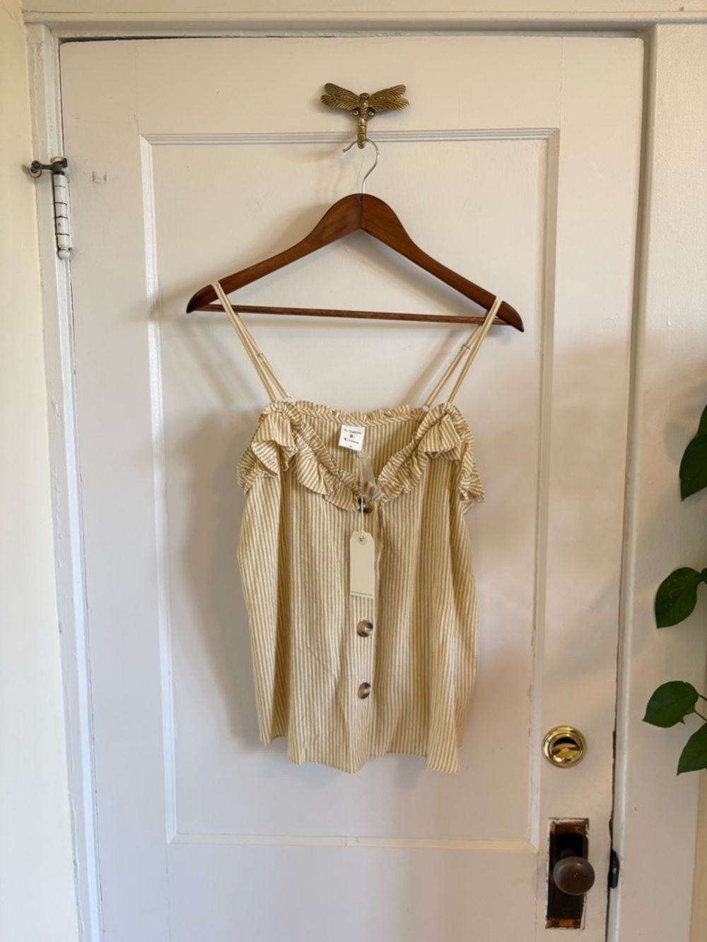 By Together Cream Striped Ruffle Button-Front Tank Medium - Picture 2 of 7